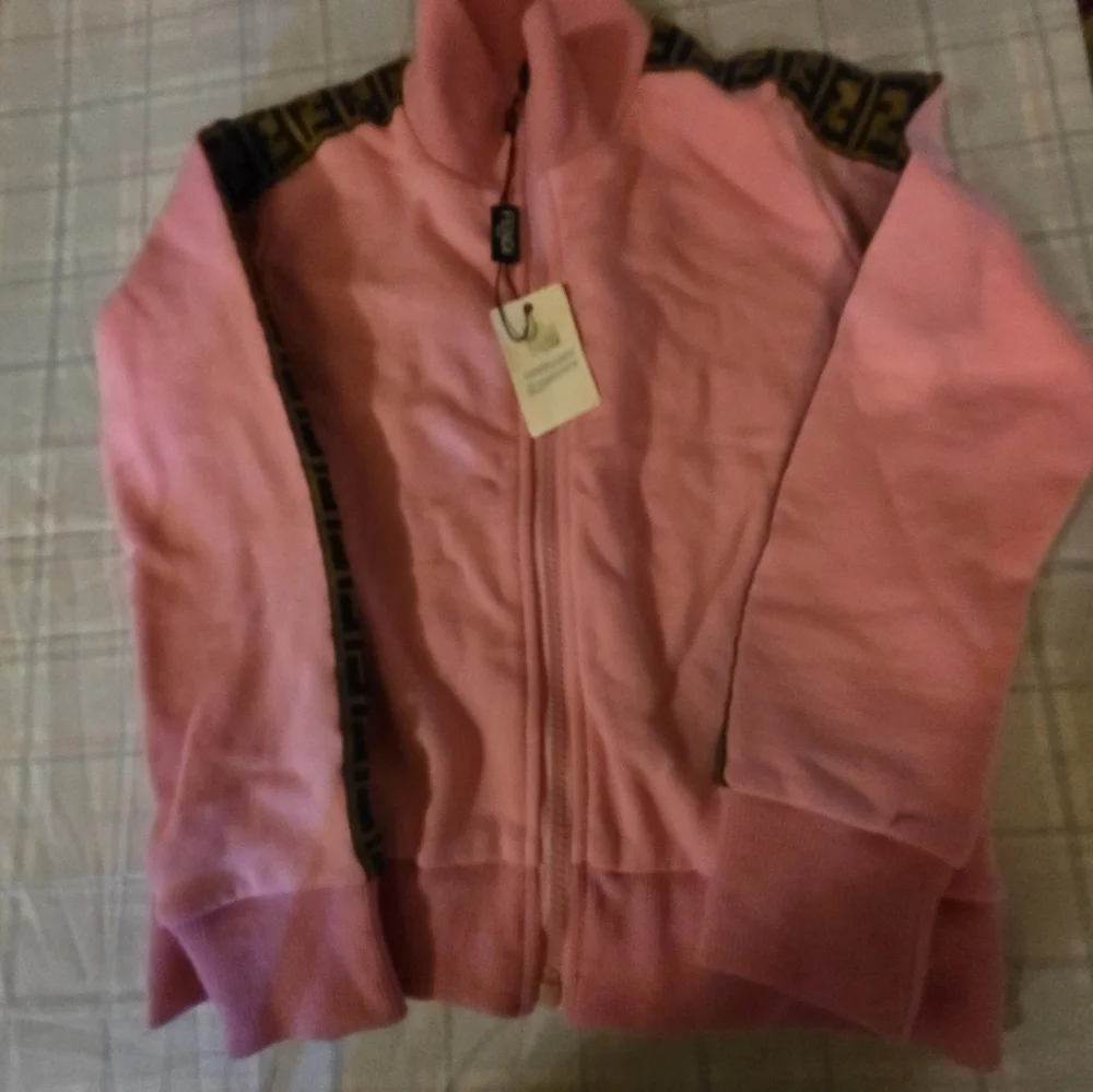 FENDI - Picture 11 of 16